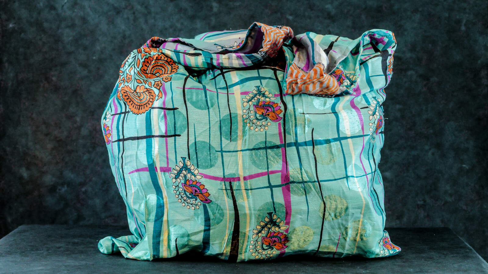 Upcycling Tasche Sari S